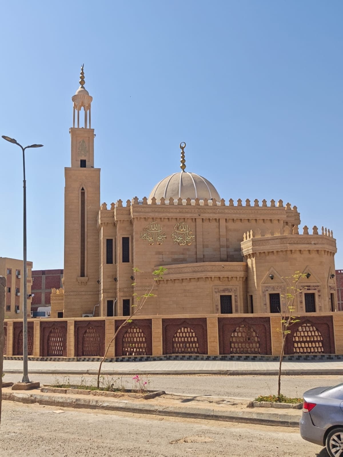 ارض - اسوان الجديدة - الحي الثاني - بجوار مدرسة النيل